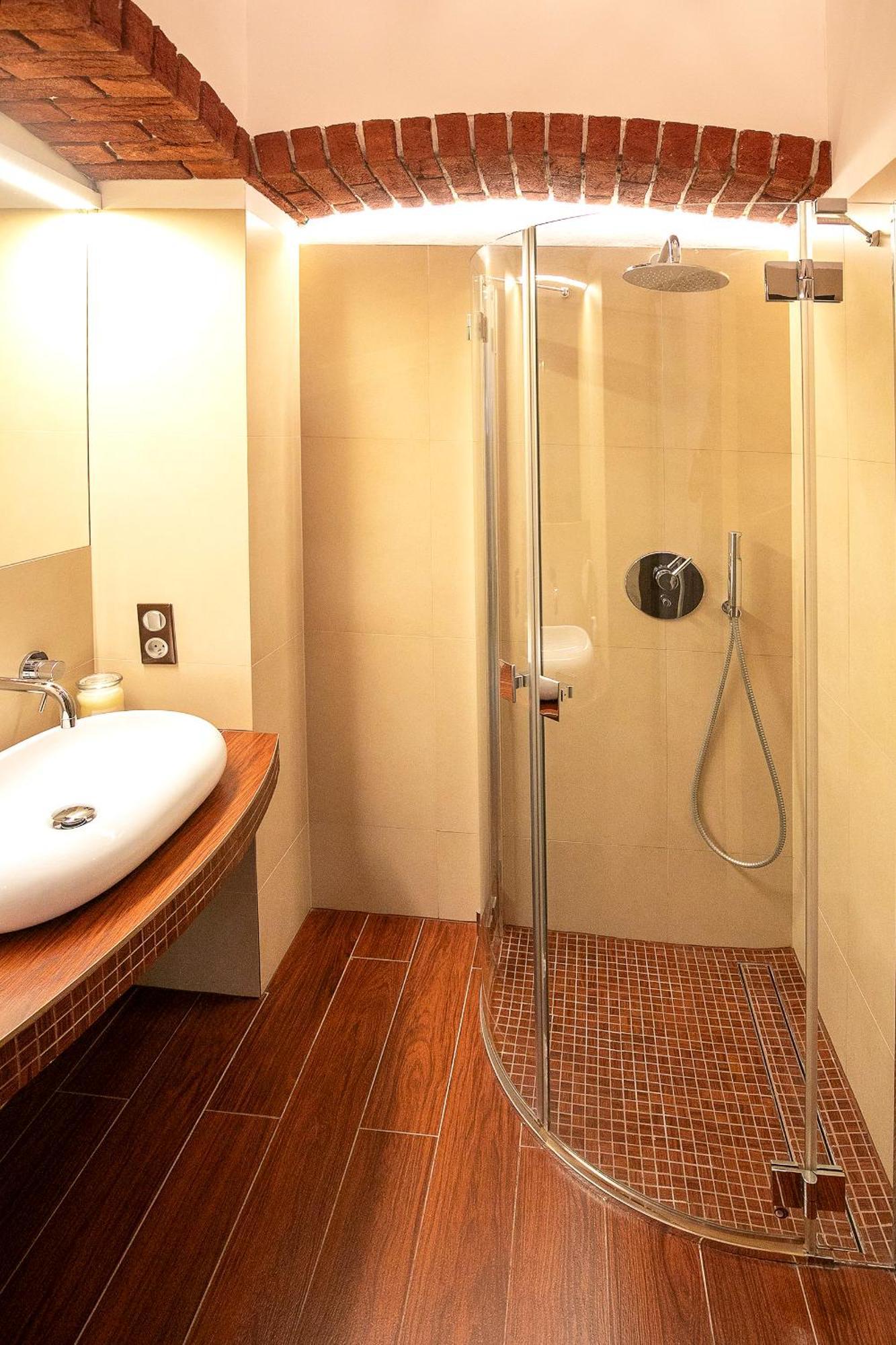 Apartamenty Winnicy Kresy III クラクフ エクステリア 写真